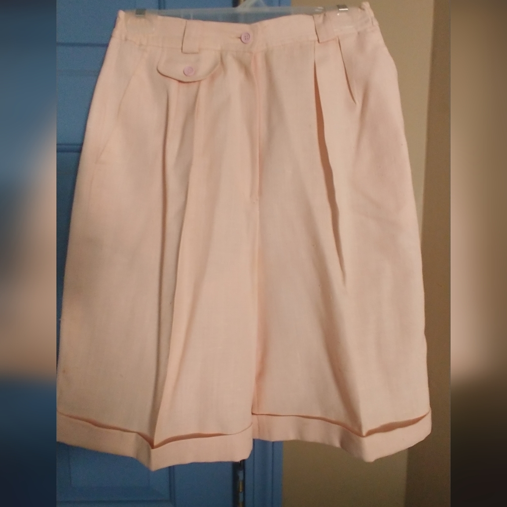 Ladies Linen Business Casual Shorts